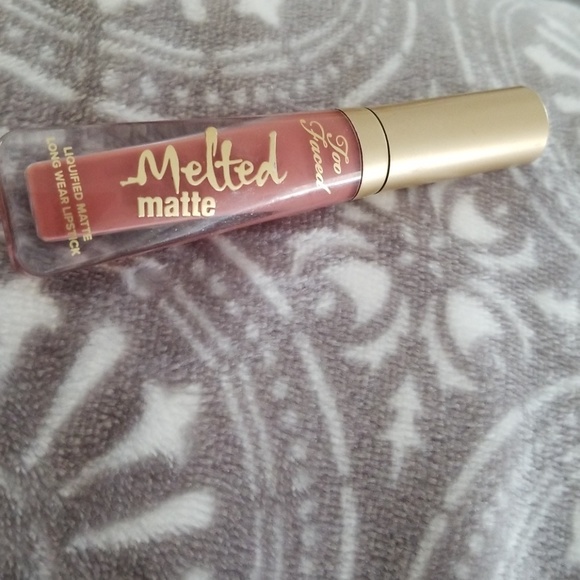 Lip bundle - Picture 2 of 3